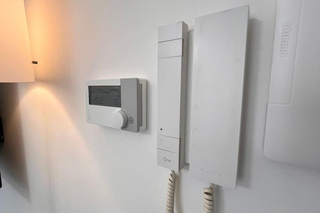 Urban House - Modern Flat Navigli Milan Center Apartment Exterior foto